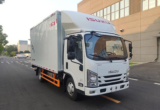Luxury Isuzu Diesel Truck Ciężka ciężarówka Pojazd 4×2 z napędem tylnym