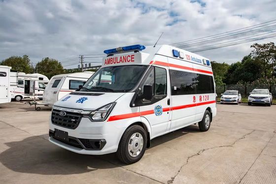 Ford Transit Ambulans ratunkowy biały 4x2 olej napędowy