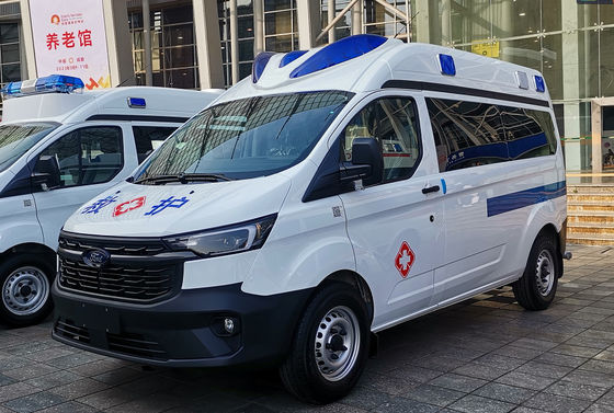 7 miejsc / 8 miejsc Ambulans pogotowia Ford Transit Ambulans