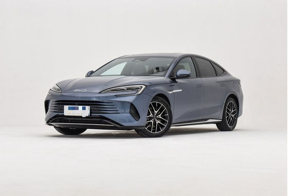 Dobra cena. BYD Plug In Hybrid 5 miejsc Samochód Sedan Samochód Czarny Biały w Internecie