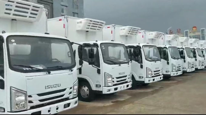 93KW 125HP Isuzu Chłodniczy Van Diesel 4×2 Isuzu Zamrażarka 1