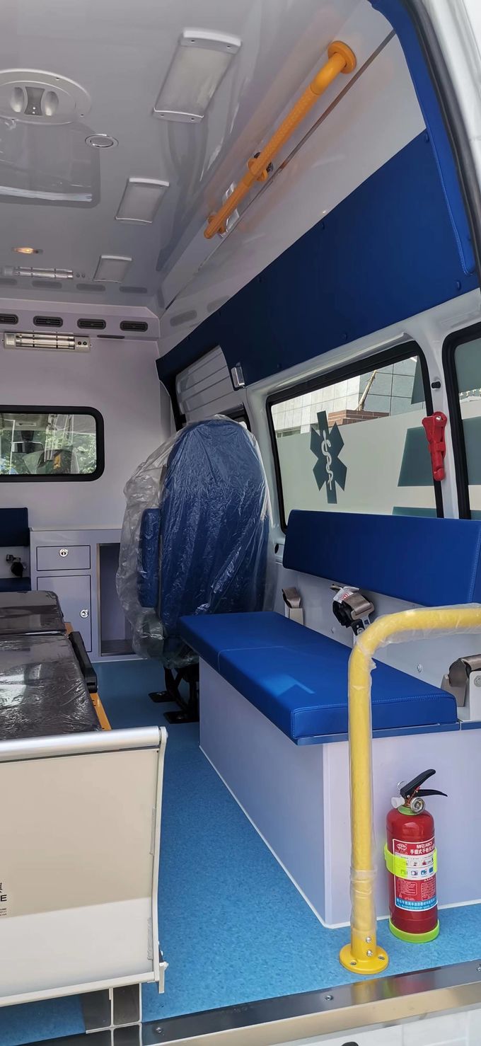 9 miejsc, karetka, Ford Transit Custom. 7