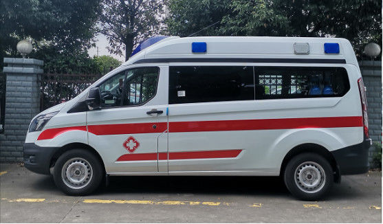 7 miejsc / 8 miejsc Ambulans pogotowia Ford Transit Ambulans 1