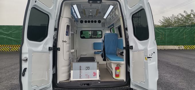 Ford Transit Ambulans Medyczny Benzyna 8 miejsc Ford Transit Box Ambulans 9