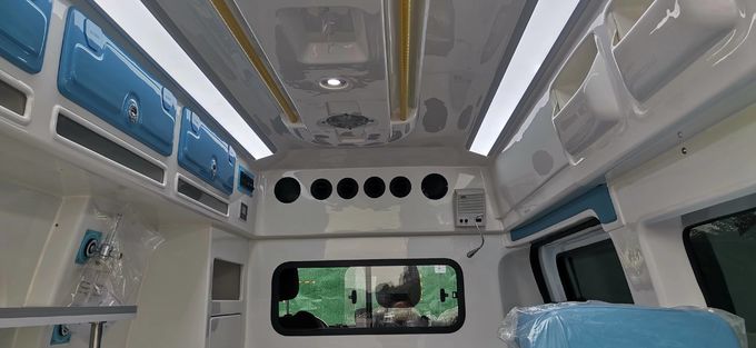 Ford Transit Ambulans Medyczny Benzyna 8 miejsc Ford Transit Box Ambulans 8