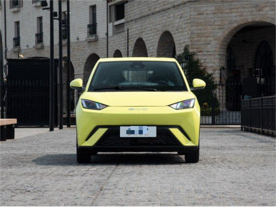 Żółty Byd Mew Hatchback Pojazd Samochód czysto elektryczny 5 miejsc 4