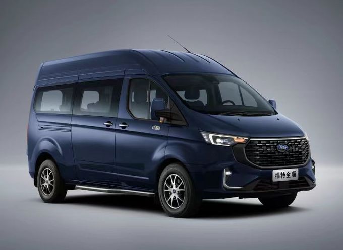 Ford V362 Nowy pełny Shun Minibus Pojazd 7-9 miejsc Benzynowy autobus 4 × dwa 2