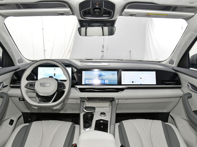 Geely Xingyue L Sport Utility Vehicle Geely Xing Yue L 5-osobowy SUV 4