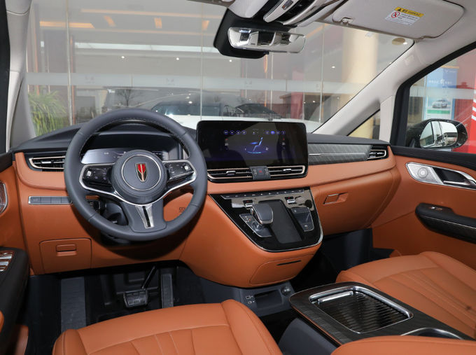 7 miejsc Hongqi HQ9 Pojazd Samochód Recepcja 8 prędkości 7