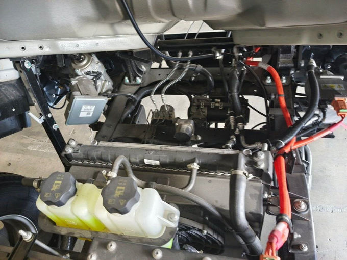 XCMG Hanchi Elektryczny Ciężarówka 4x2 Junengxing Automatyczna Przekaz 6