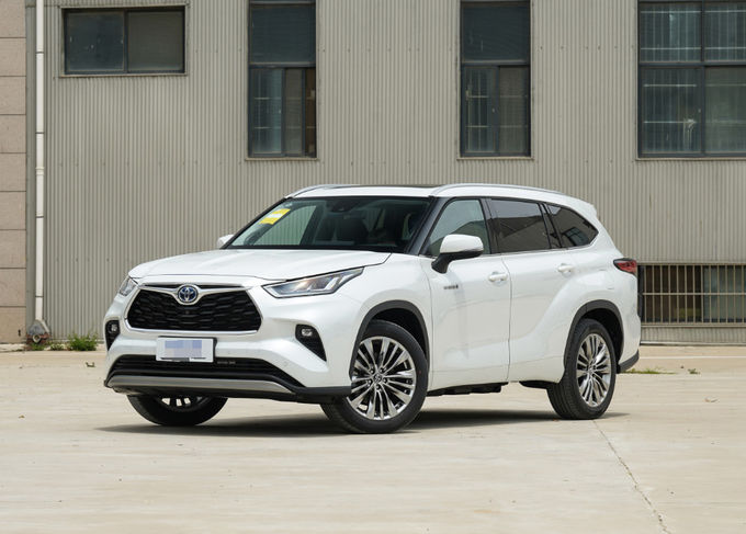 Toyota Highlander SUV Benzynowe samochody 7-osobowe Highlander Suv 2