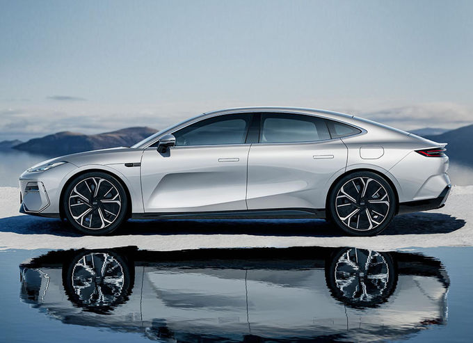 Automatyczna skrzynia biegów Geely E8 Pure Electric Coupé 5 miejsc 1