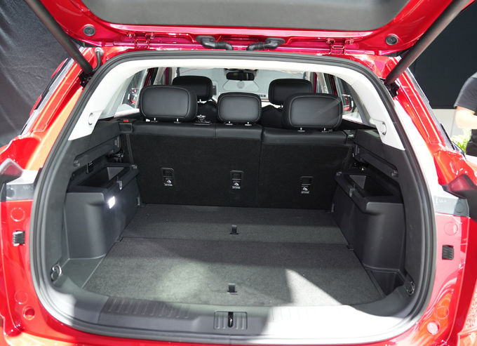 Chery Explores Benzyna 5 miejsc Minibus Pojazd SUV Automatyczna skrzynia biegów 4×4 9