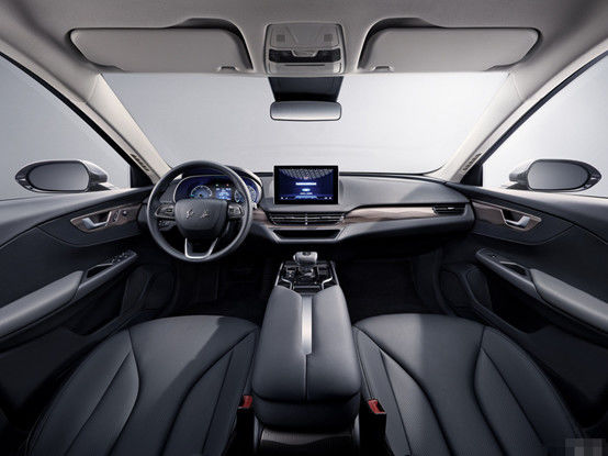 Hongqi Pure Electric Sedan 4×2 Automatyczna skrzynia biegów Pojazd Samochód 5