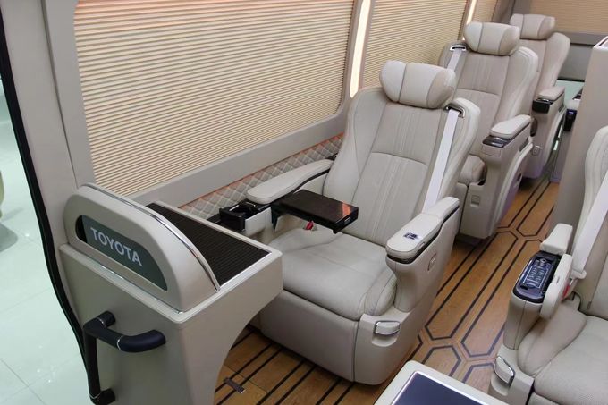Toyota Coaster 8-osobowy autobus turystyczny Business Reception Bus Benzyna tylny napęd 4×2 Manual 5